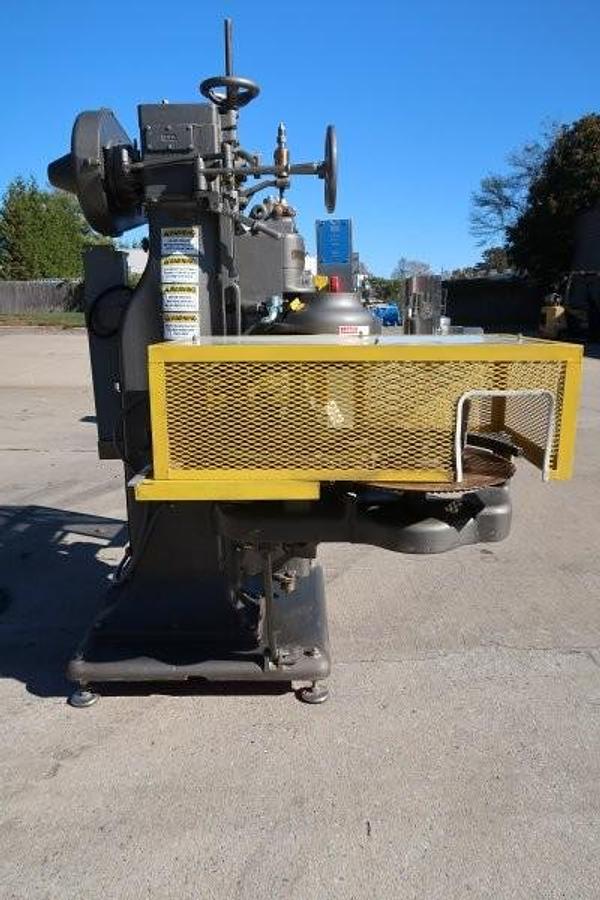 Used Canco 08 Can Seamer, 401 Diameter