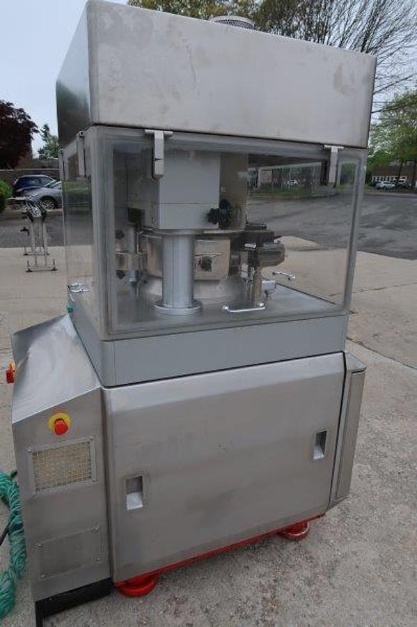 Used Manesty Unipress Diamond 27 Station Tablet Press