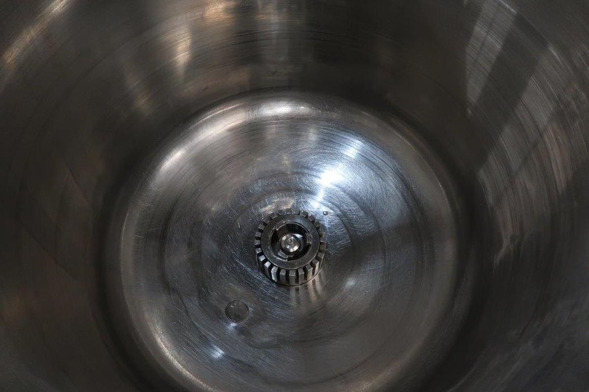 Used 200 Liter SS Jacketed Triple Motion Scraper Kettle/Reactor