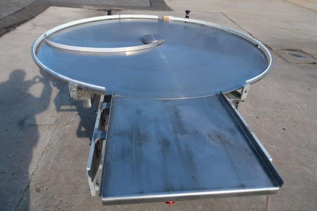 Used 60 In. Diameter Rotary Unscrambling/Accumulating Table