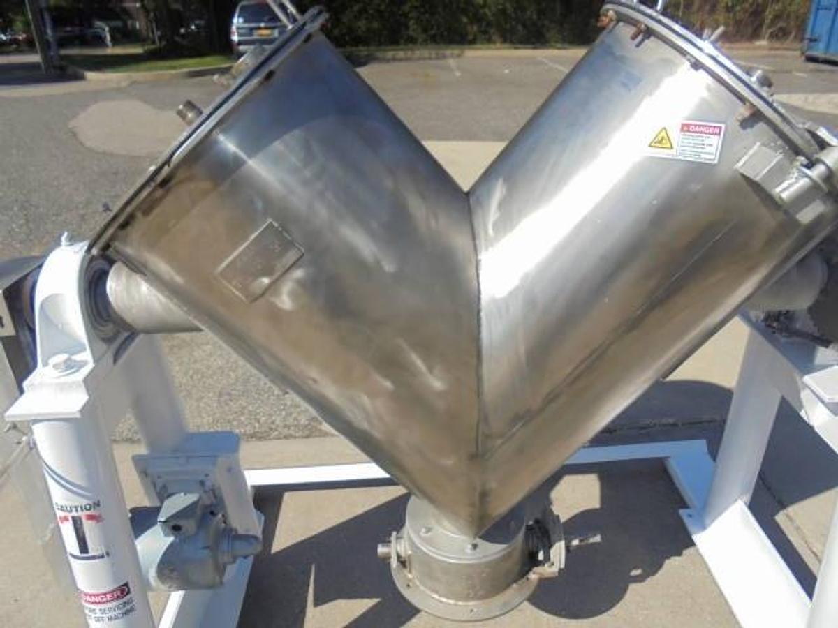Used 5 Cu.Ft. Expert Hass Twin Shell “V”” Blender With Intensifier Bar”