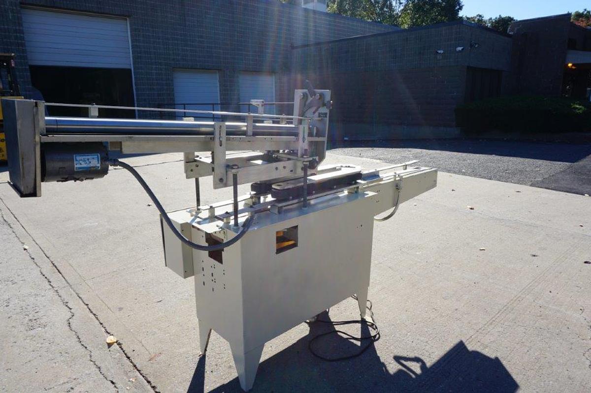 Used Holmatic Overcapper/Lidder, 401 Diameter Lids