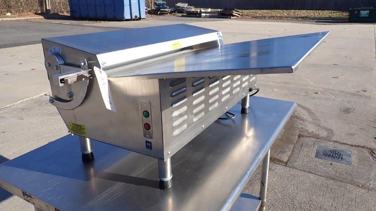 Used Somerset CDR-600F Tabletop Sheeter