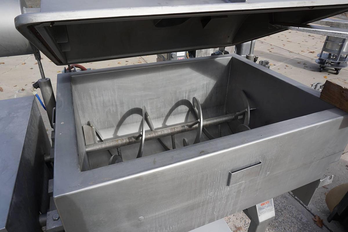 Used Amfec Model 510 Dual Shaft Vacuum Ribbon Blender, 500 Lb. Capacity