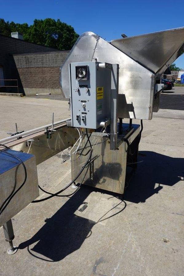 Used King SC6L Tablet/Capsule Slat Counter, 9 Foot Conveyor