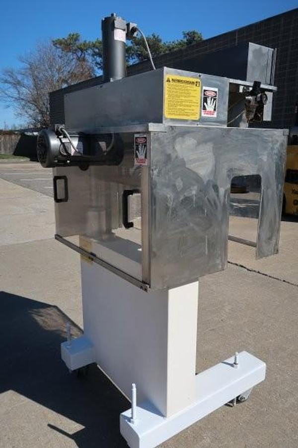Used Kaps All Four Spindle Cap Tightener/Retorquer