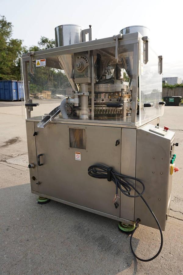 Used Kanara 25 Station GMP Rotary Tablet Press, “D” Tablets, Keyed Head