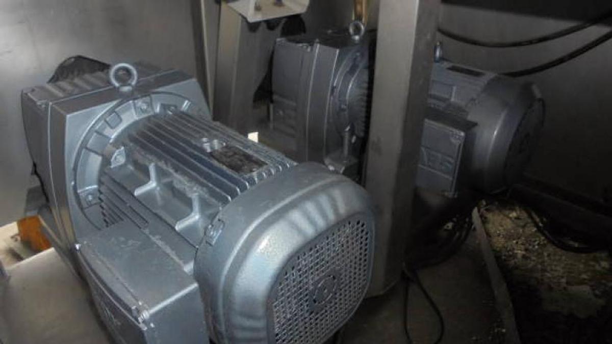 Used FPEC 2,500 Lb. Vacuum CO2 Paddle Blender