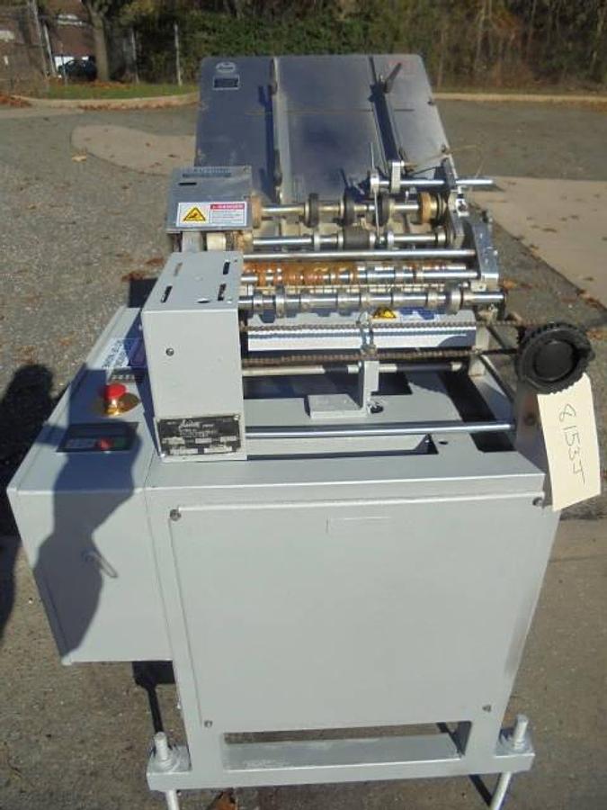Used Labelette SGPW Semi-Automatic Glue Labeler
