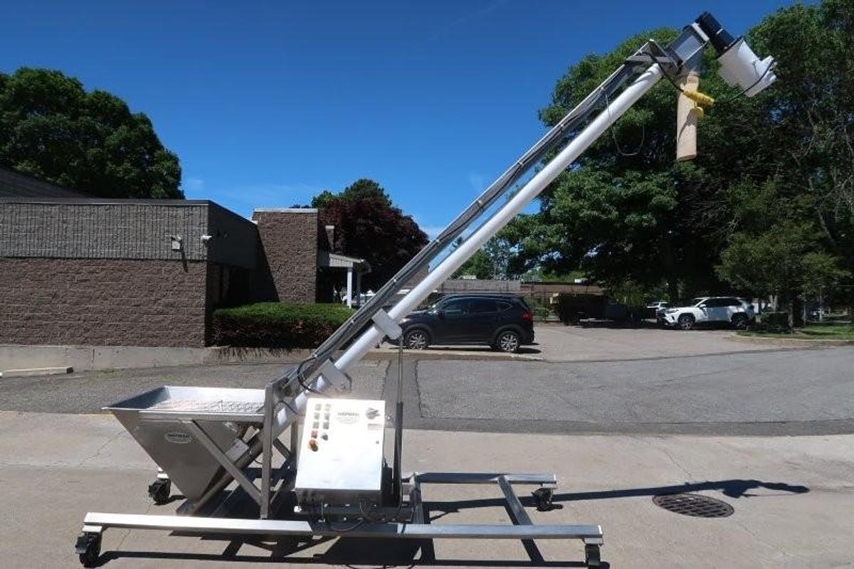 Used Hapman Series 500 Hi/Lo Flexible Helix Screw Conveyor, Portable