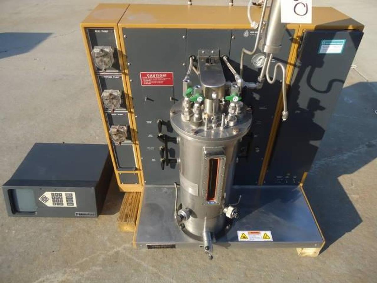 Used NEW BRUNSWICK SCIENTIFIC “MICROGEN”” 16 LITER FERMENTOR, 316 Stainless Steel