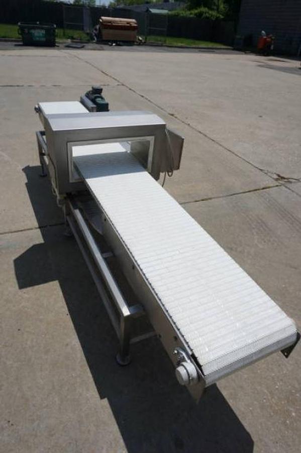 Used S + S 19-1/2 in. X 6-5/8 in. conveyorized metal Detector, Stainless Steel Frame