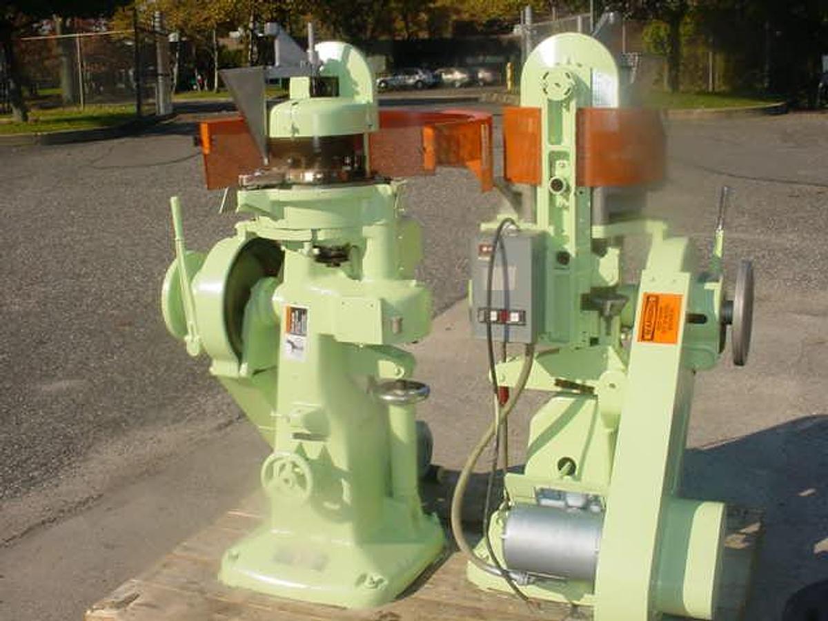 Used Colton/Cherry Burrell 216 Rotary Tablet Press