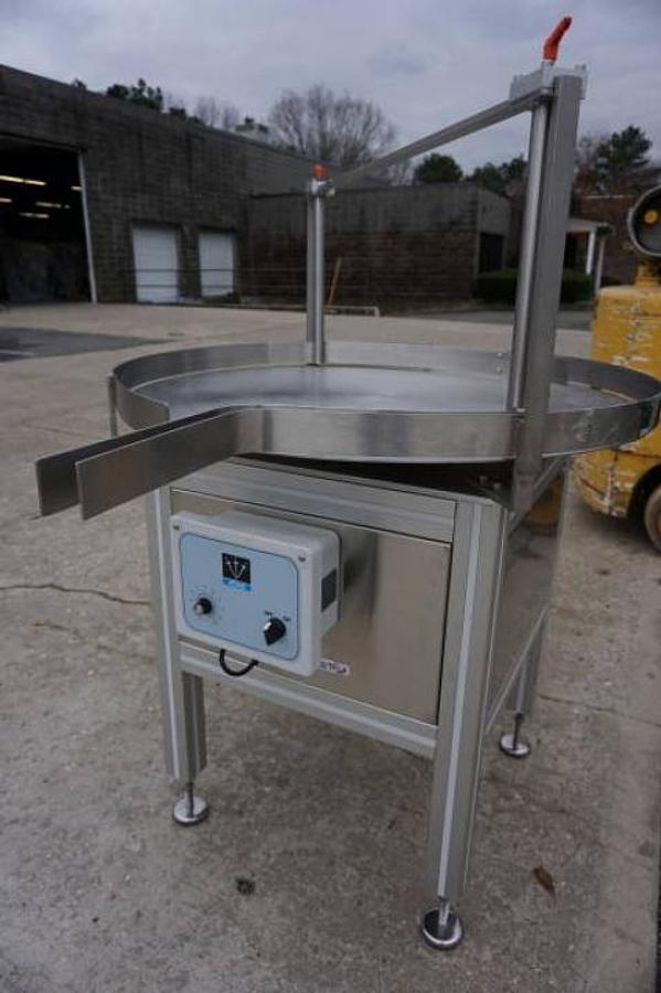 Used 36 In. Dia Aesus Systems Rotary Unscrambling/Accumulating Table, Variable Speed
