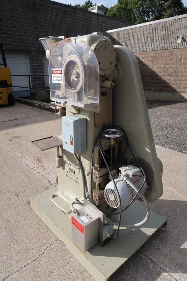 Used Manesty F3 Single Punch Tablet Press, 85 Per Minute