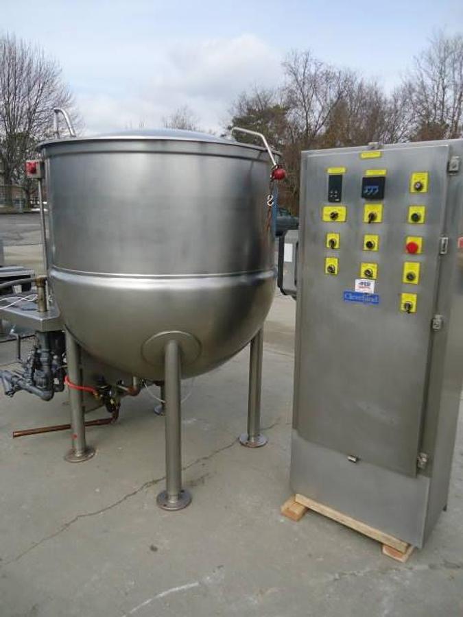 Used 200 Gallon Cleveland Stainless Steel Cook/Chill Agitated Kettle, 100 Psi