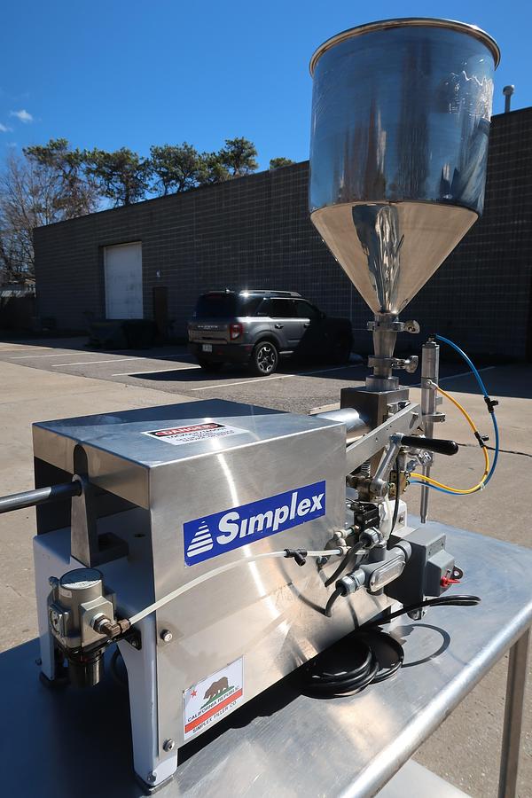 Used Simplex AS-1 Single Piston Filler, Electric