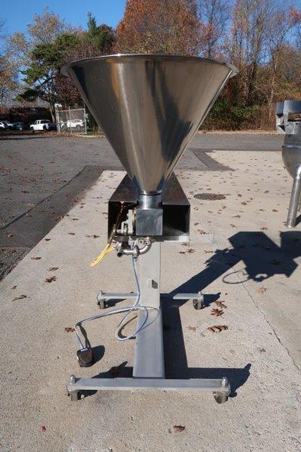 Used Hinds Bock SP-64 Single Piston Filler, Air Driven