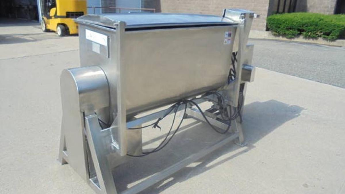 Used 15 Cu.Ft. Stainless Steel Double Ribbon Blender, Tilt Discharge