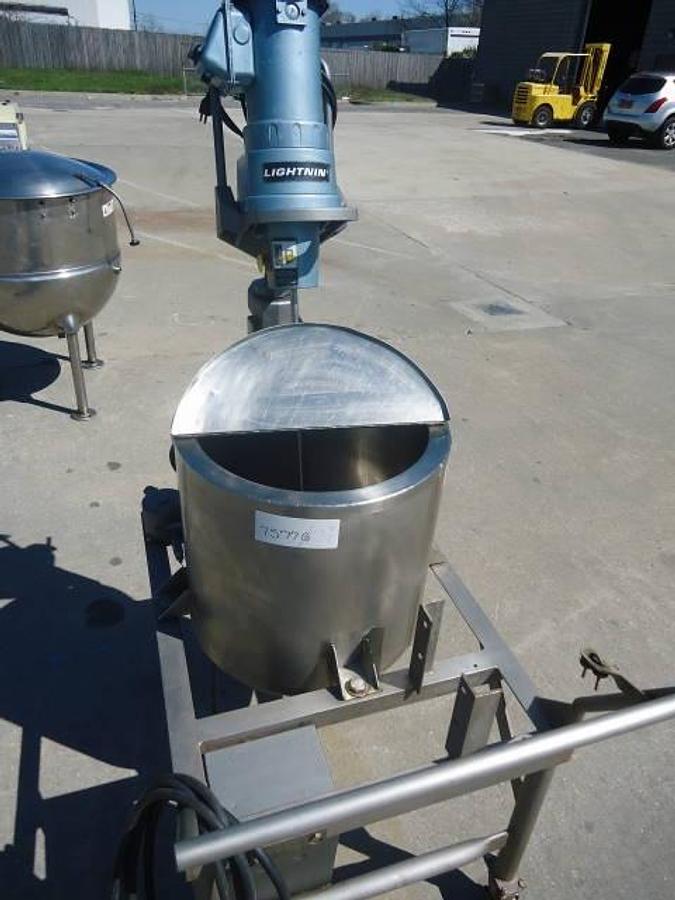 Used 20 Gallon Sfi Self-Contained Electric Jacketed Tank With Lightnin Agitator