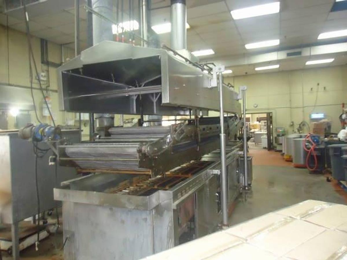 Used Heat And Control/ Mastermatic 34 Inch Wide Stainless Steel Gas Fired Continuous Fryer
