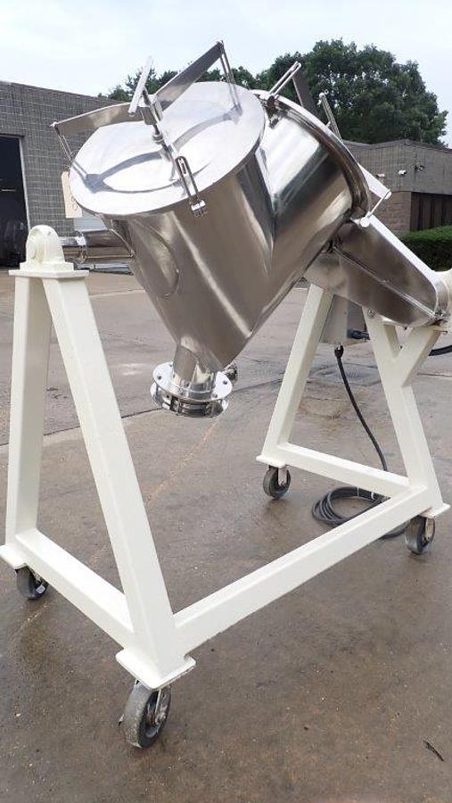 Used 3 Cu. Ft. Stainless Twin Shell V Blender, Portable
