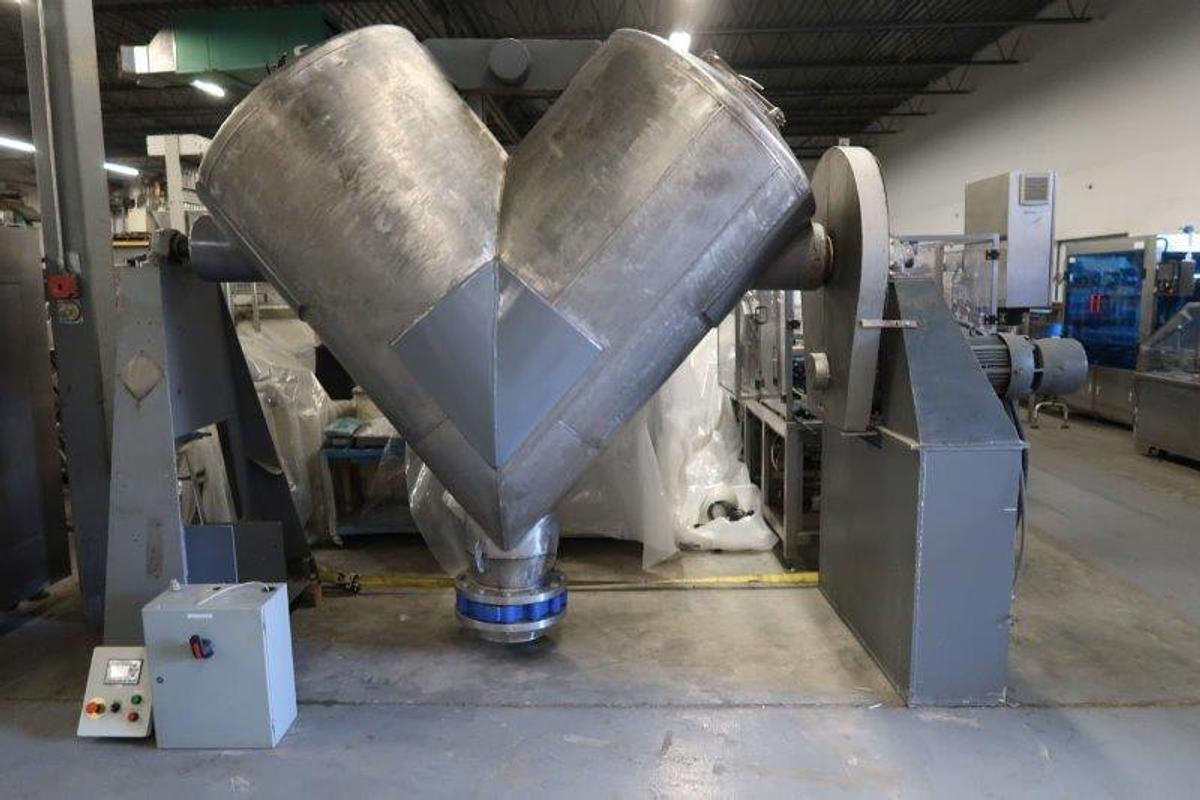 Used 50 CF Patterson Kelley SS Twin Shell V Blender, 55 LB/CF