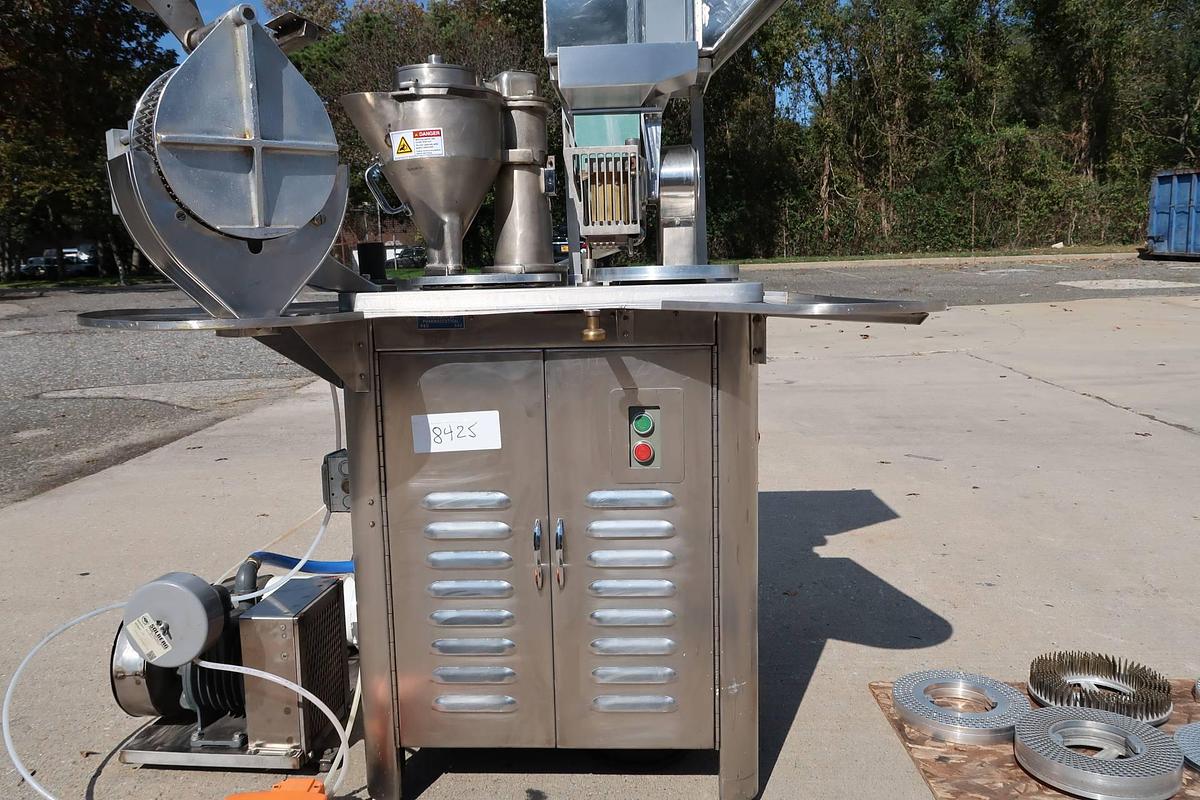 Used Capsugel Type 8 Semi-Automatic Capsule Filling Machine