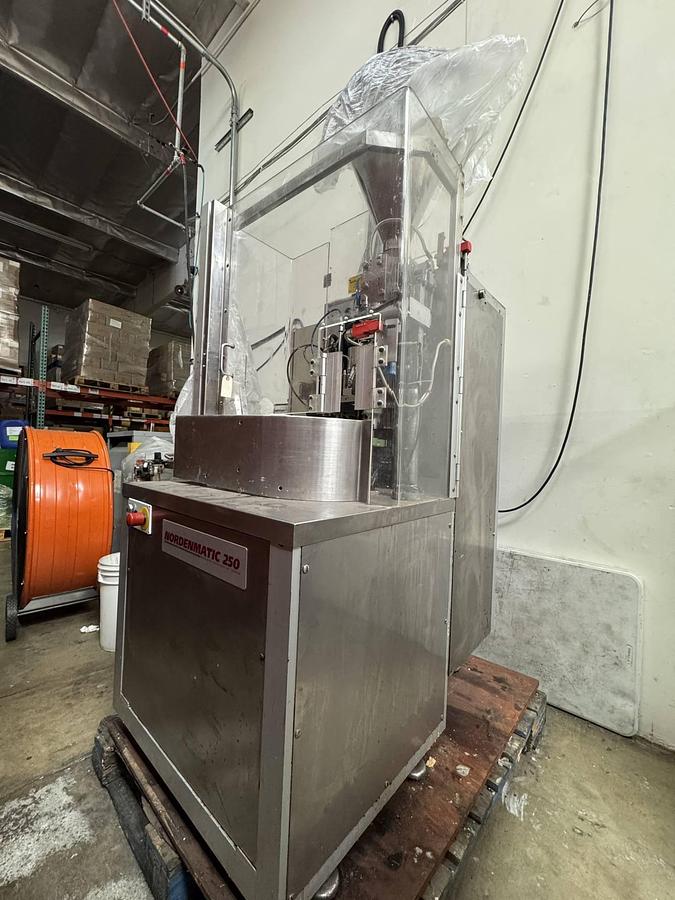 Used Nordenmatic NM250-HA Hot Air Tube Filling and Sealing Machine