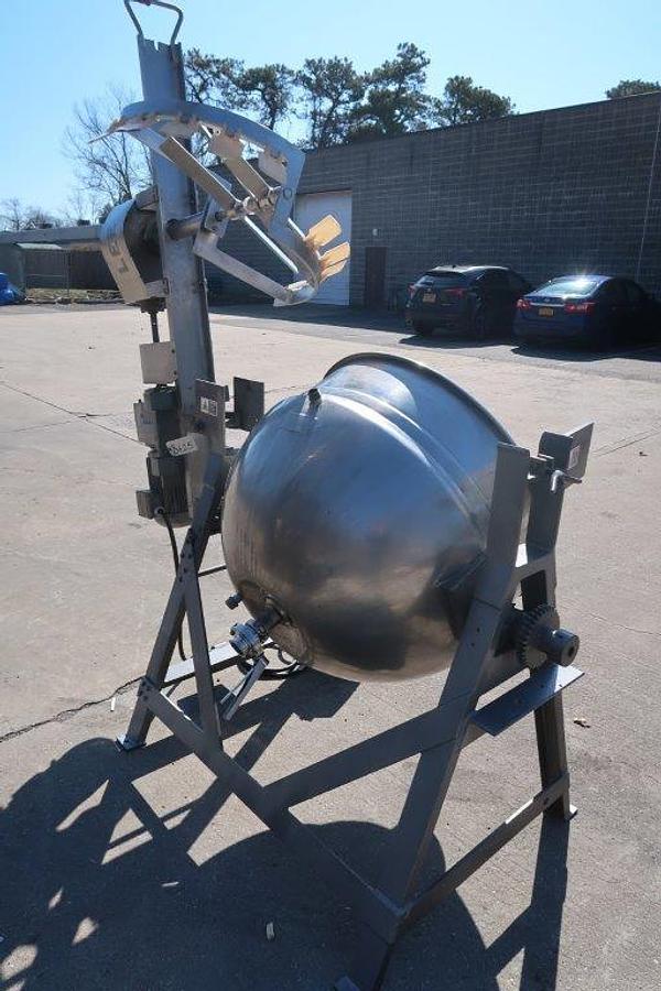 Used 80 Gallon Lee 316 SS Double Motion Scraper Kettle, Tilt Discharge, 100 PSI Jacket