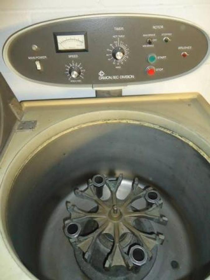 Used Damon/Iec Cu-5000 Centrifuge