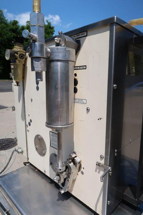 Used Filamatic DAB-32-2 Twin piston Table Top Piston Filler, 36 ounce pistons