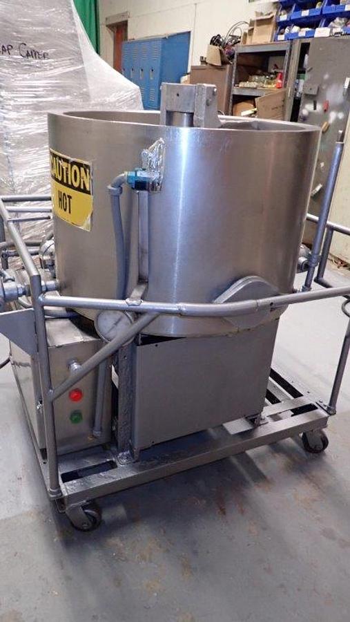 Used Savage Brothers 40 Gallon SS Chocolate Melter, Electric