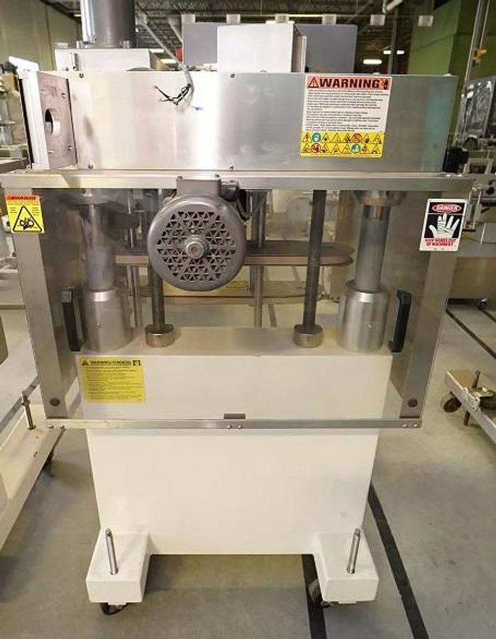 Used Kaps-All FE-4 Automatic Four Spindle Inline Screw Capping Machine