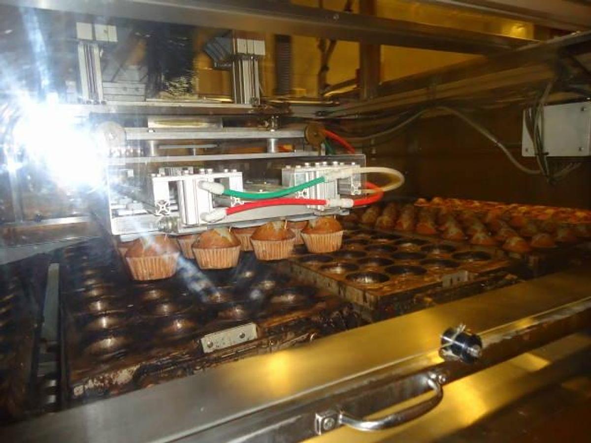 Used Complete Muffin Line