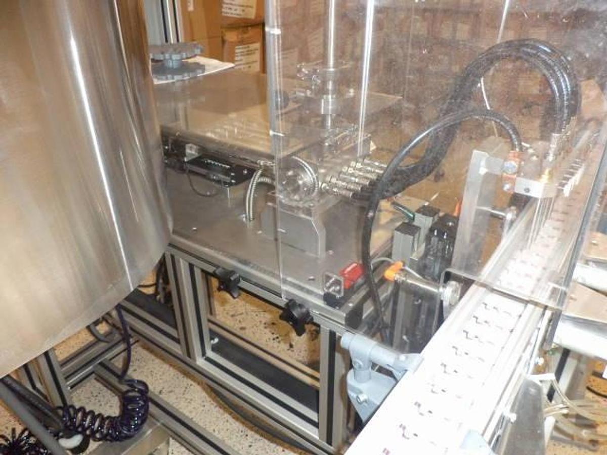 Used Cavalla Six Piston Hot Filling System With Conveyor & Capper