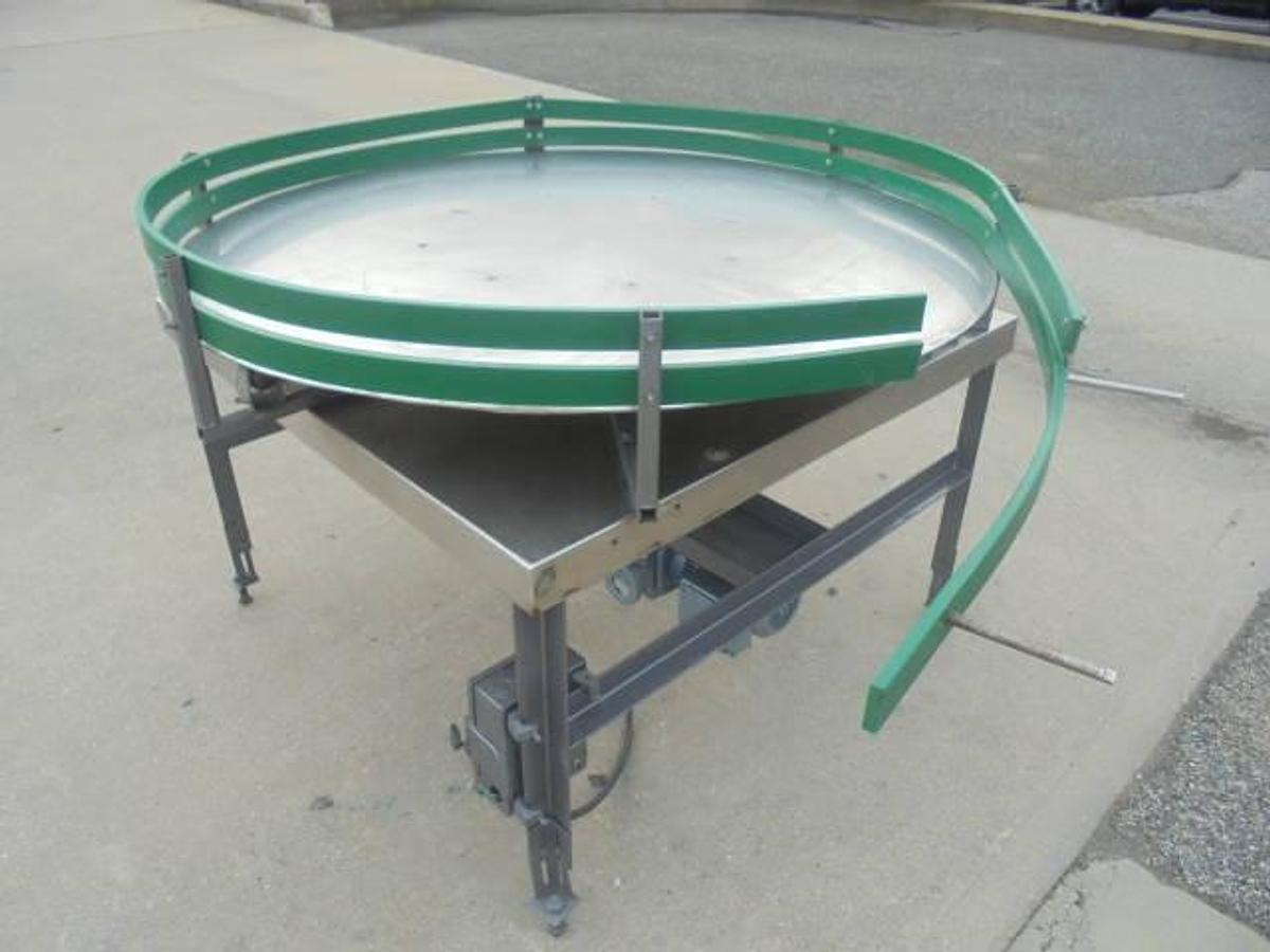 Used 60 In. Diameter Rotary Unscrambling/Accumulating Table
