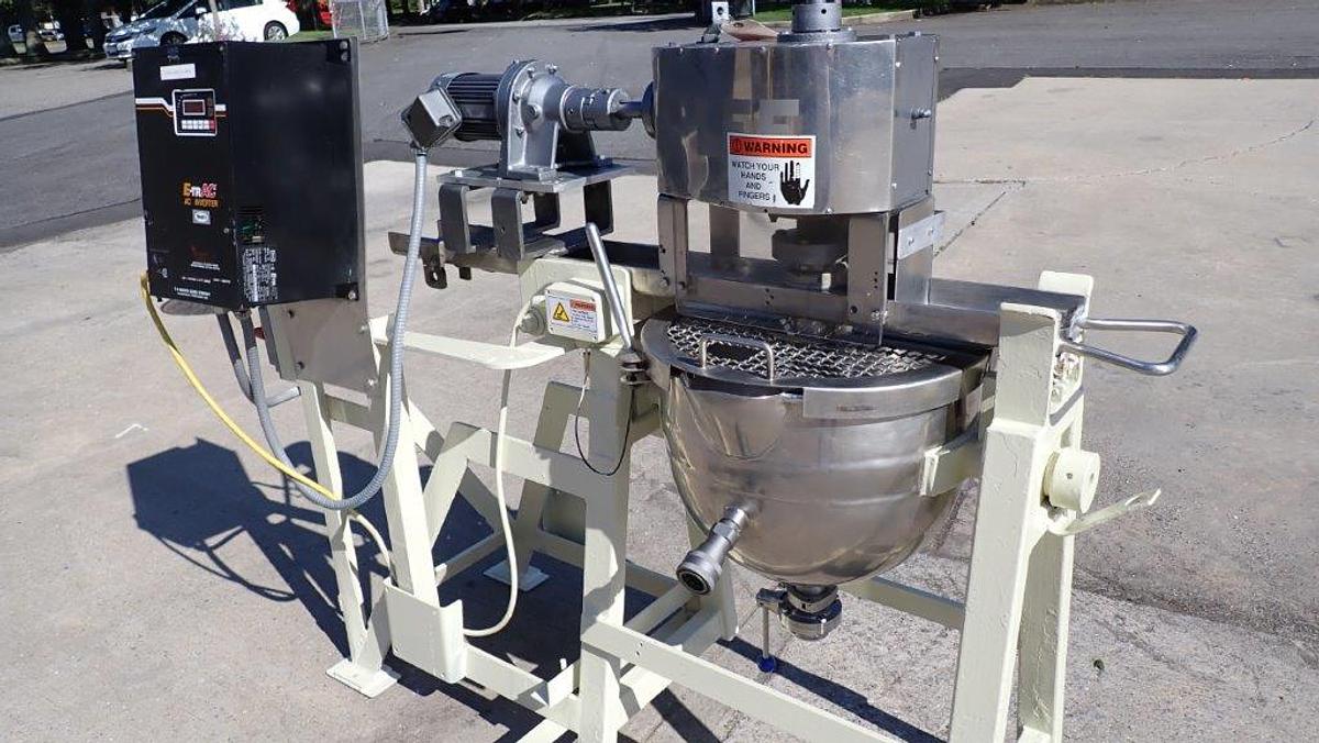 Used 10 Gallon Lee SS Double Motion Kettle, Tilt and Bottom Discharge