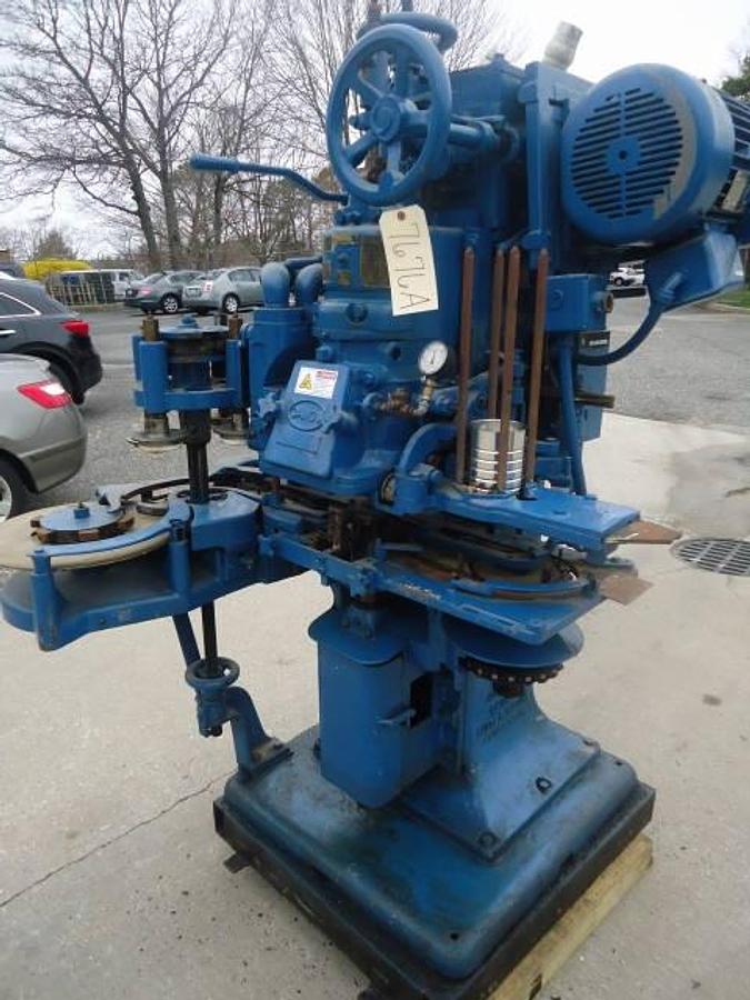 Used Canco 00-6 Vacuum Can Closer, 401 Diameter