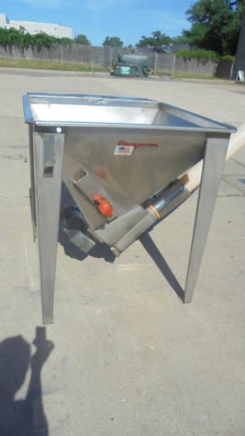 Used Flexicon 4 In. Diameter Flexible Screw Conveyor With Hopper Prebreaker