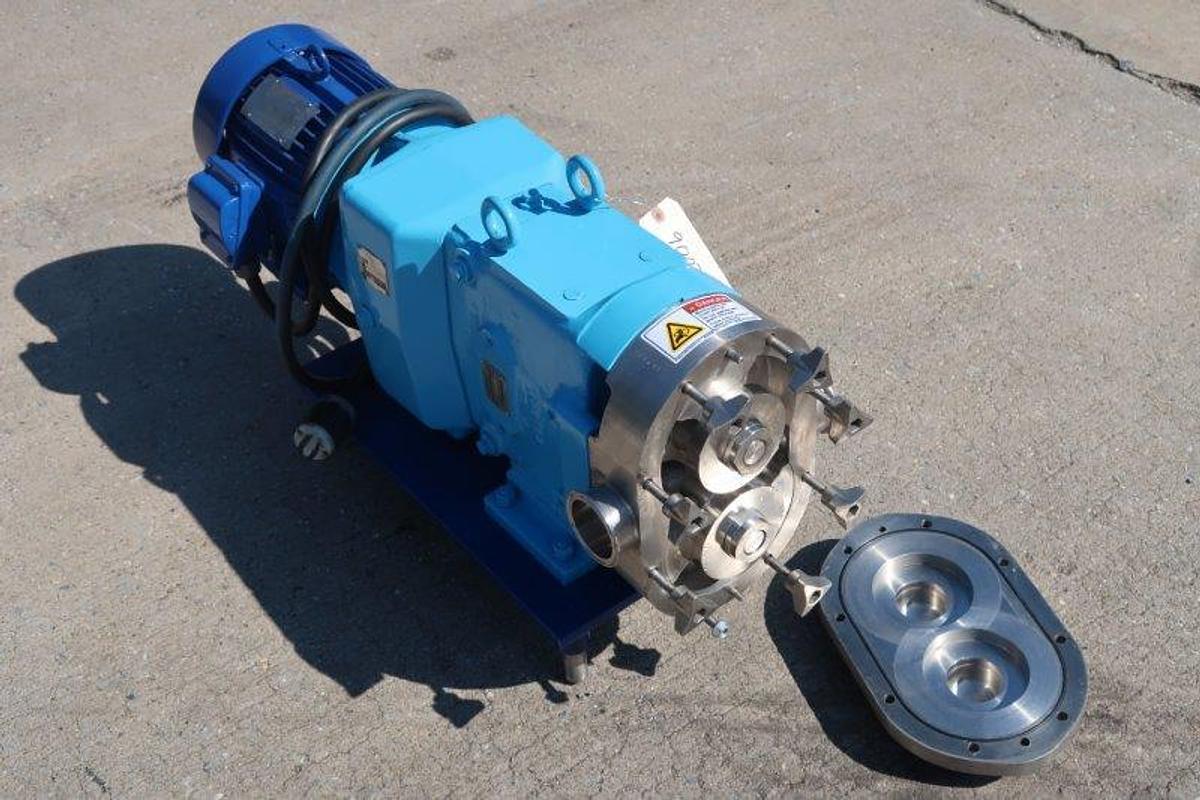 Used Waukesha 060 Stainless Positive Displacement Pump, 2.5 In. Tri-clamp