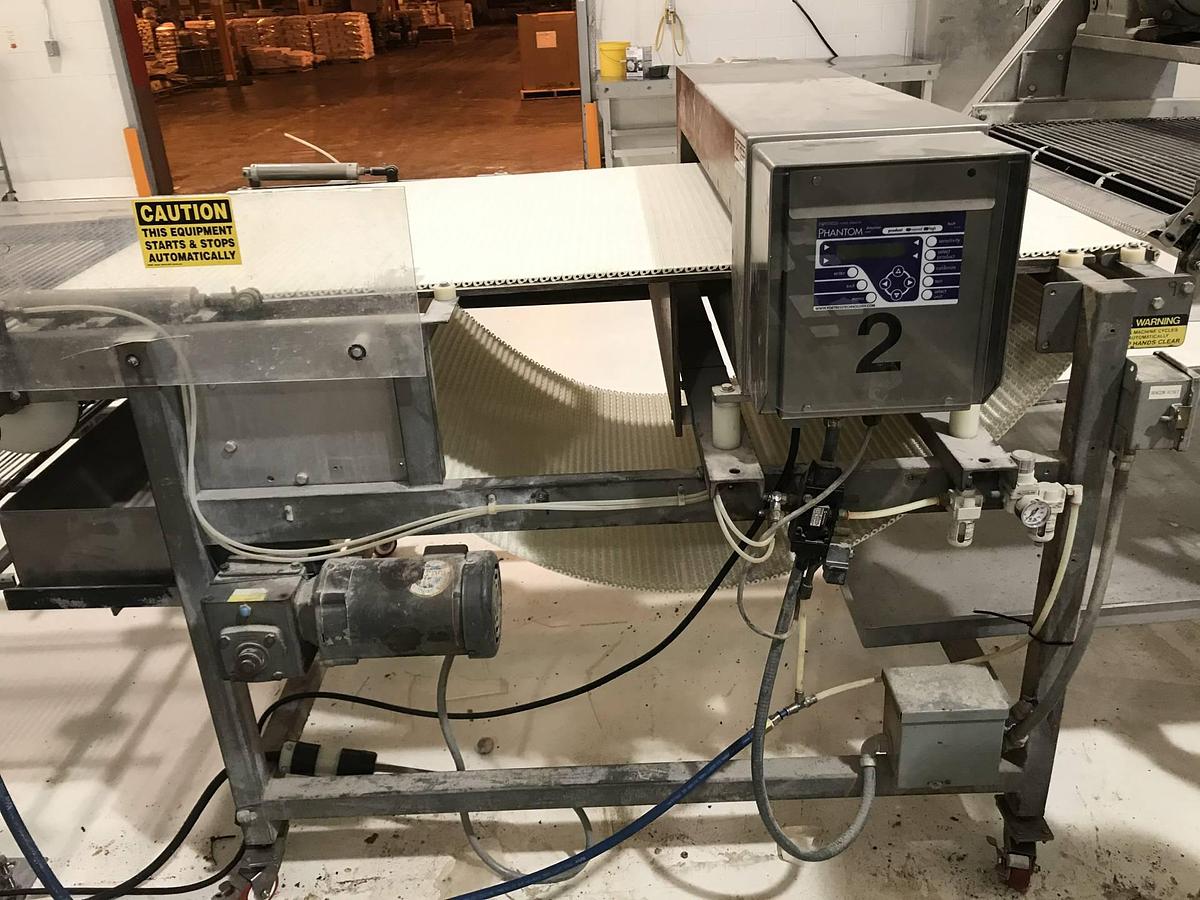Used Donut Line with Depositor, Belshaw fryer, Moline fryer and Conveyors