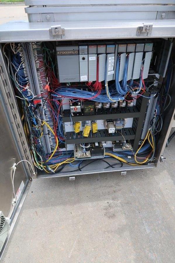 Used PMC XRC-1800 Automatic Rotary Pump Placer, with Sorter, 300 per minute