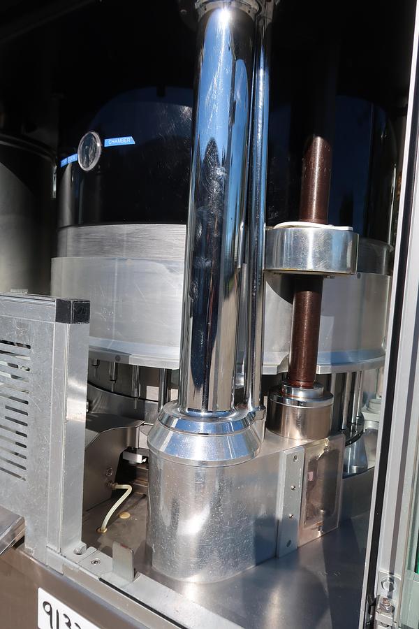 Used MG2 Model G37/N 40-Station Stainless Steel Capsule Filling Machine