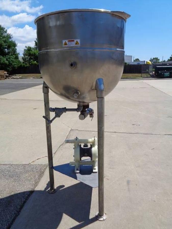 Used 100 Gallon Groen Stainless Steel Hemispherical Kettle, 80 PSI Jacket