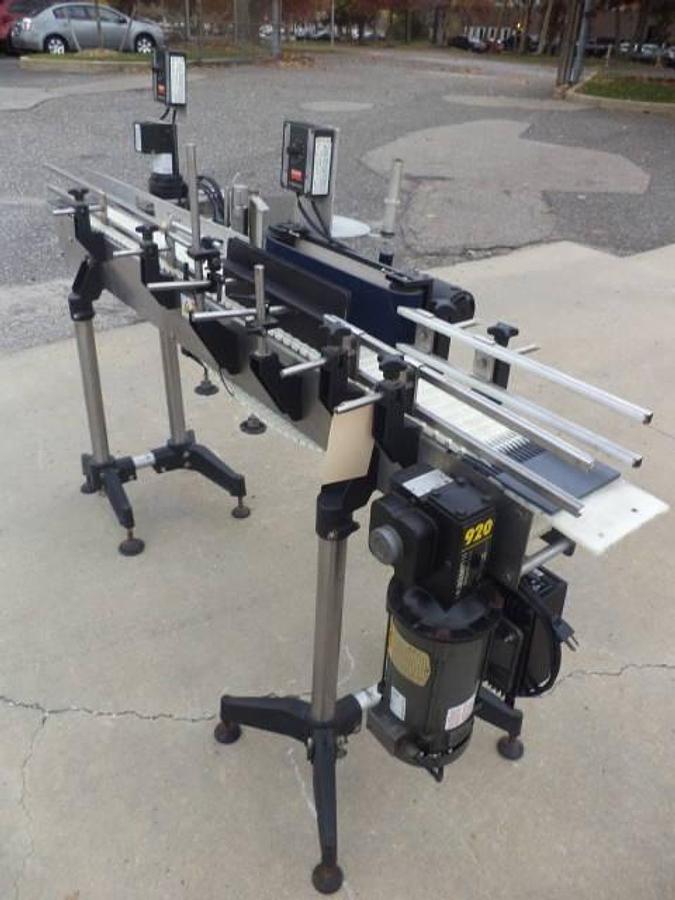Used Universal Automatic Pressure Sensitive Wraparound Labeling Machine