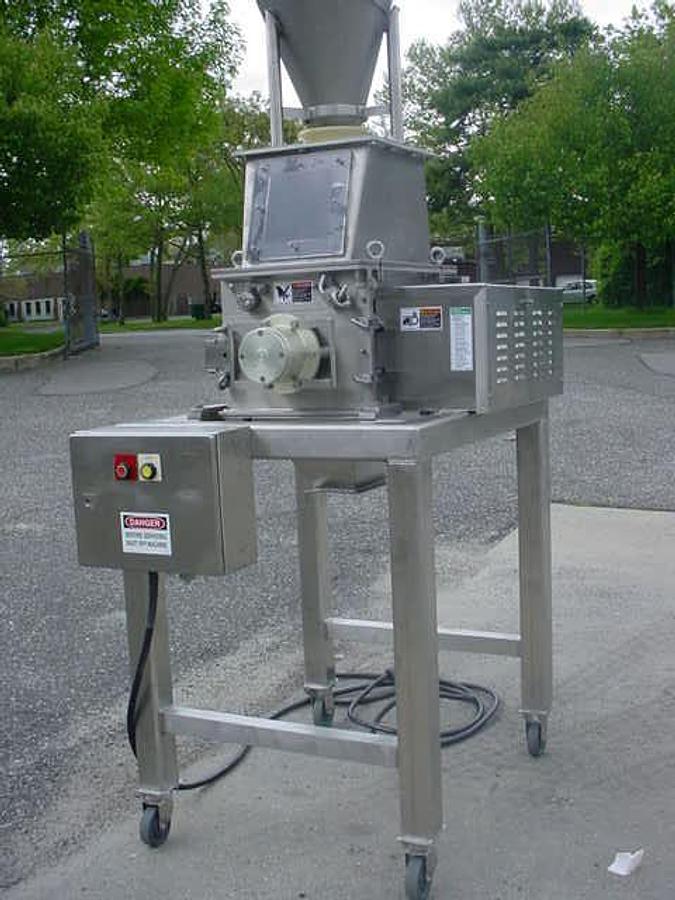 Used Frewitt Mg-633 Pharmaceutical Granulating Machine
