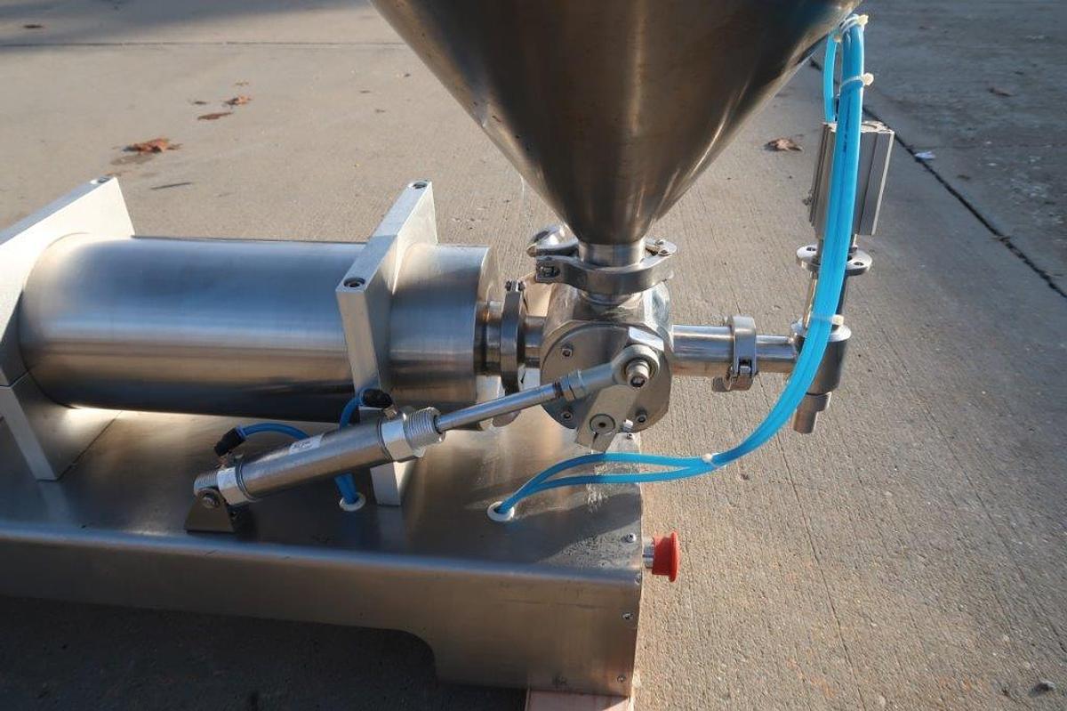 Used Single Piston Gallon Tabletop Filler, Air Operated