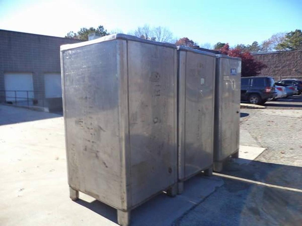 Used Tote  600 Gallon Stainless Steel Stackable Totes (2)