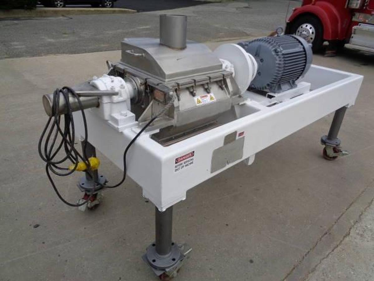 Used Fitzpatrick 16X10 Riving Machine, 40 HP